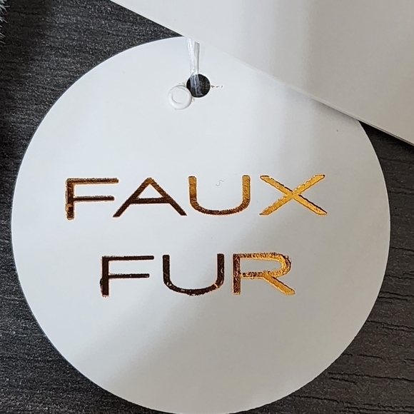 Tahari Kid's 2-Piece Formal Dress With Faux Fur Vest - 5 - Picture 10 of 10